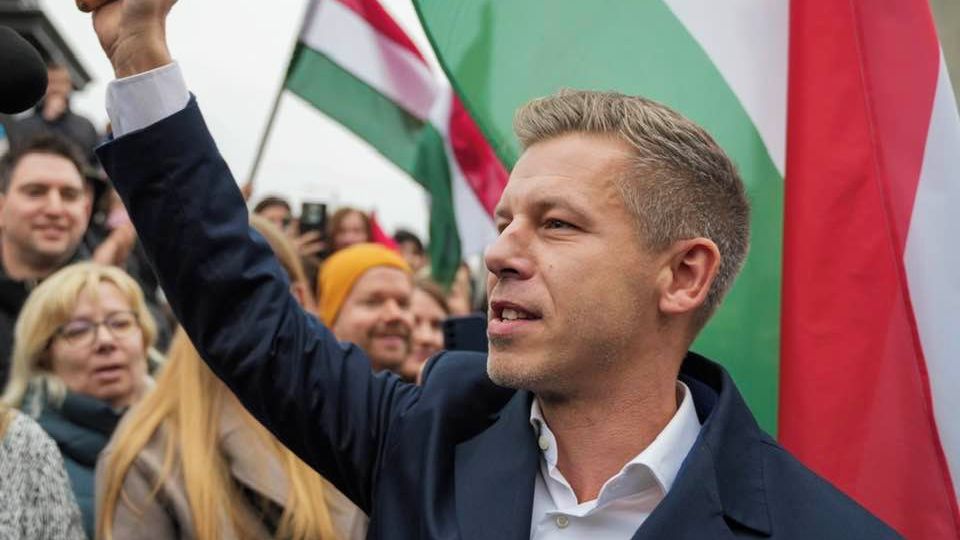 Vydírají mě v ruském stylu. Lídr maďarské opozice má obavy z voyerských intimních záběrů